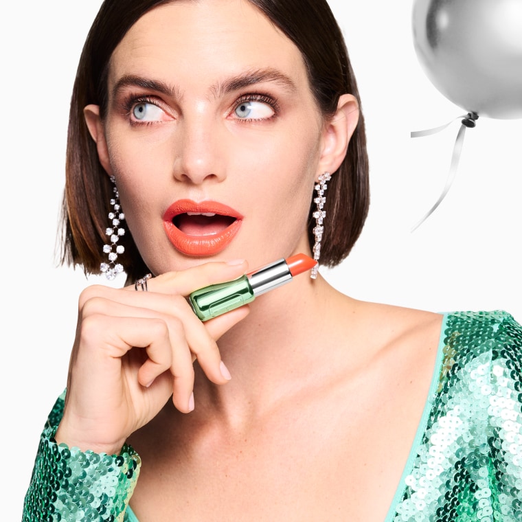 Legen Sie etwas Glück unter den Baum.