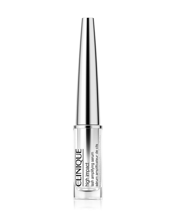 High Impact™ Lash Amplifying Serum, Dieses verwöhnende Serum unterstützt das natürliche Erscheinungsbild der Wimpern, sodass sie bei fortgesetzter Anwendung spürbar voller, dicker und kräftiger erscheinen