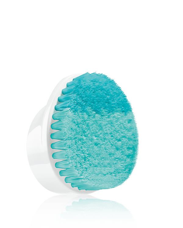Clinique Sonic System Anti-Blemish Solutions™ Deep Cleansing Brush Head, Die von Dermatologen für unreine Haut entwickelte Bürste reinigt an den Stellen, wo es am stärksten benötigt wird.